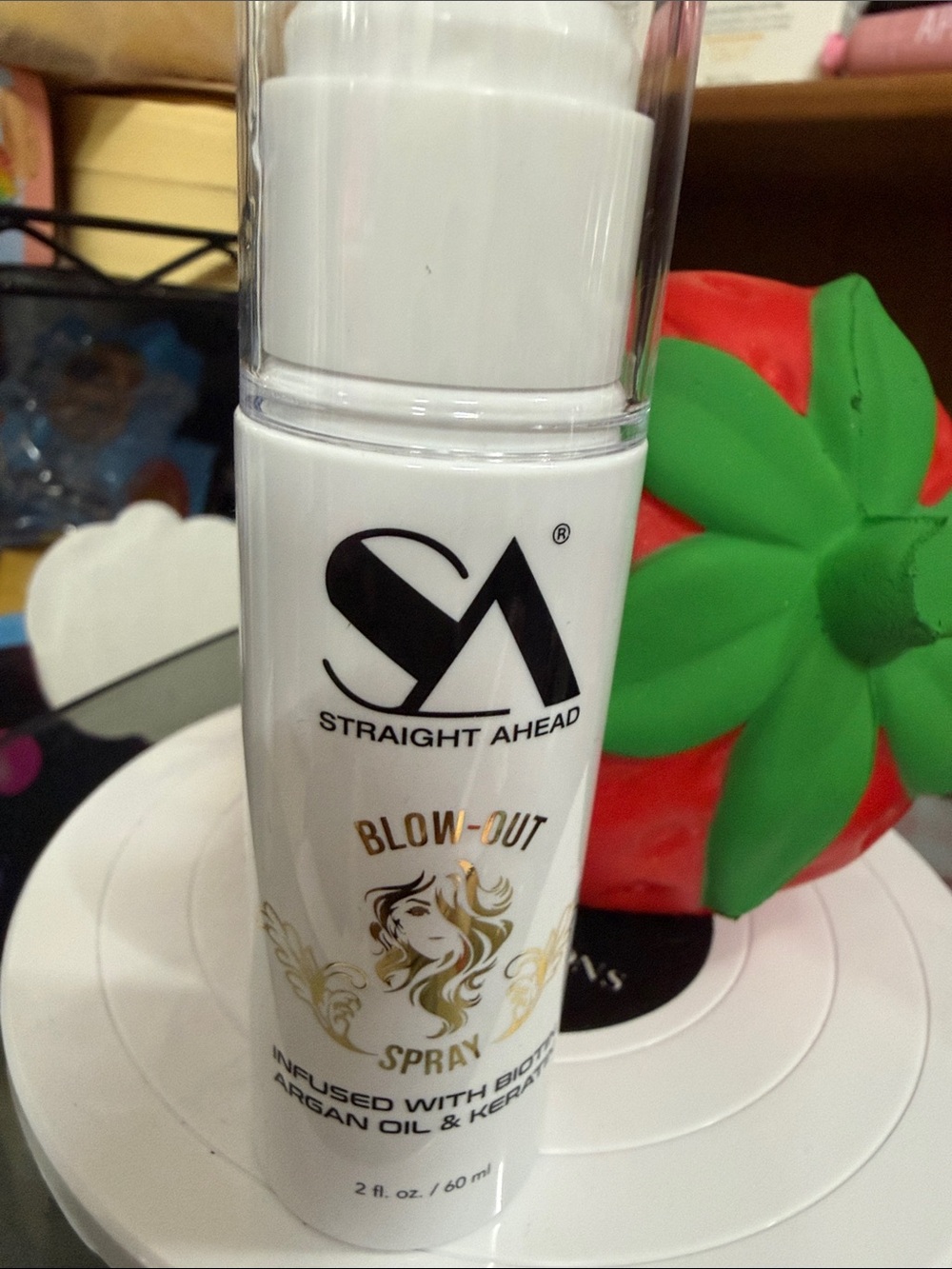 Blow-Out Spray - White